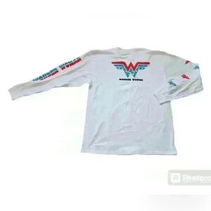Women's Long Sleeve Wonder Women's Tee sz 2XL